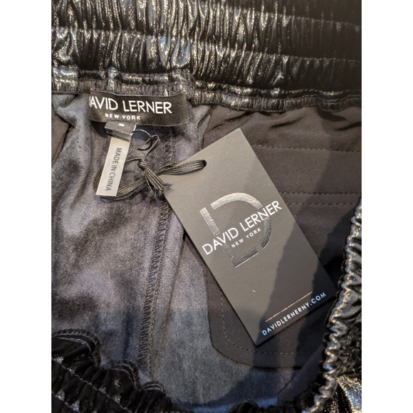 David Lerner Liquid Shine Cuffed Tapered Joggers Size S NWT Sold Out - Picture 5 of 7